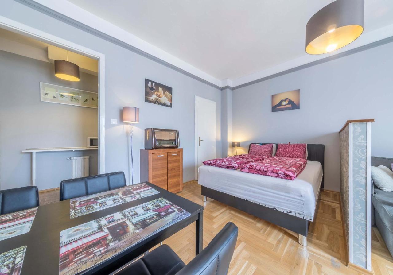 בודפשט Astoria Balcony Apartment מראה חיצוני תמונה