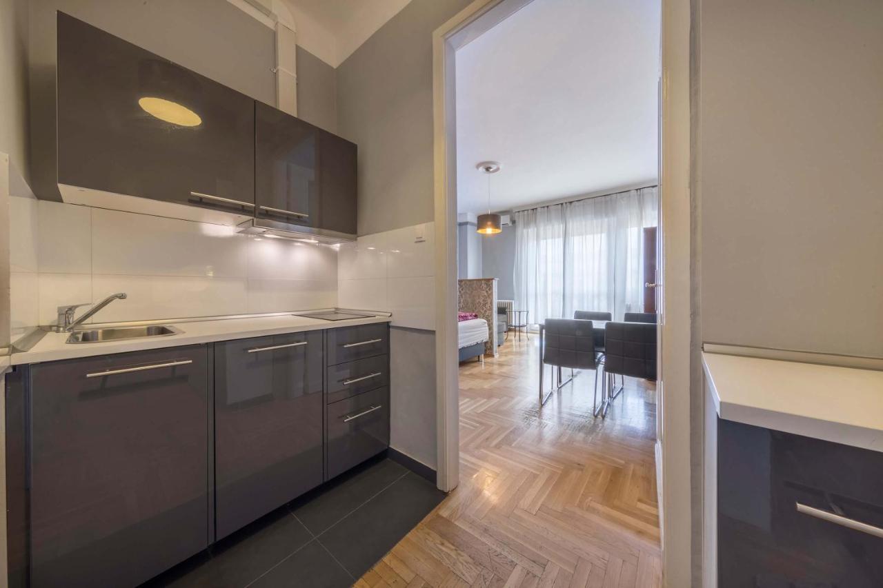 בודפשט Astoria Balcony Apartment מראה חיצוני תמונה